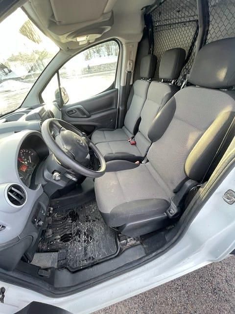 Begagnad Citroën Berlingo 75 HK (55 kW) 2018 Minibuss