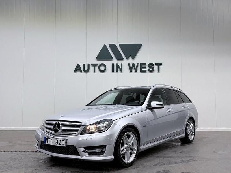 Silver Begagnad 2012 Mercedes C180 AMG | 139 900 kr (Marknadspris) - Bild 1/4