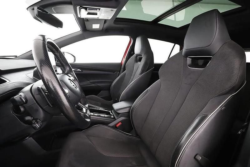 Röd Begagnad 2021 Skoda Enyaq iV SportLine SUV | 357 000 kr (Dyr) - Bild 1/2