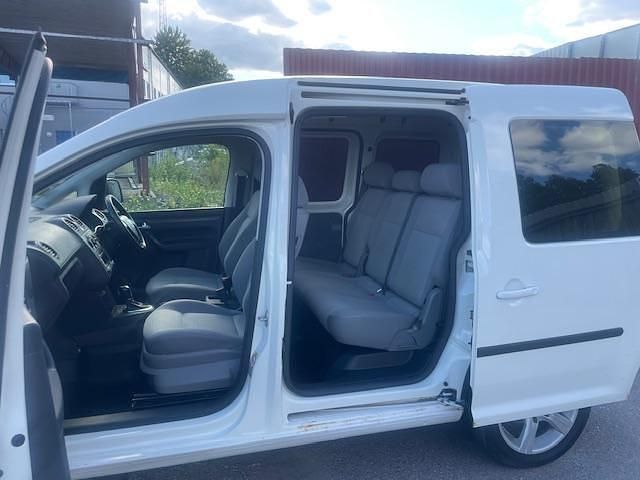 Vit Begagnad 2009 VW Caddy Minibuss | 25 000 kr (Superpris) - Bild 1/4