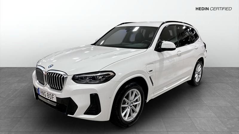Vit Begagnad 2022 BMW X3 Shadowline SUV | 399 900 kr (Marknadspris) - Bild 1/4