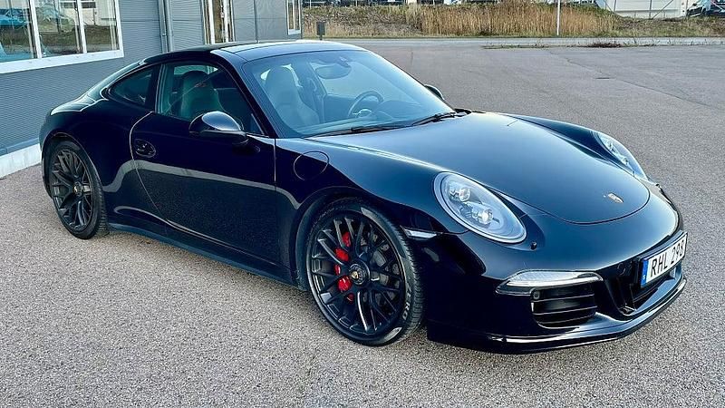 Begagnad Porsche 911 430 HK (316 kW) 2015 Svart Sportkupé