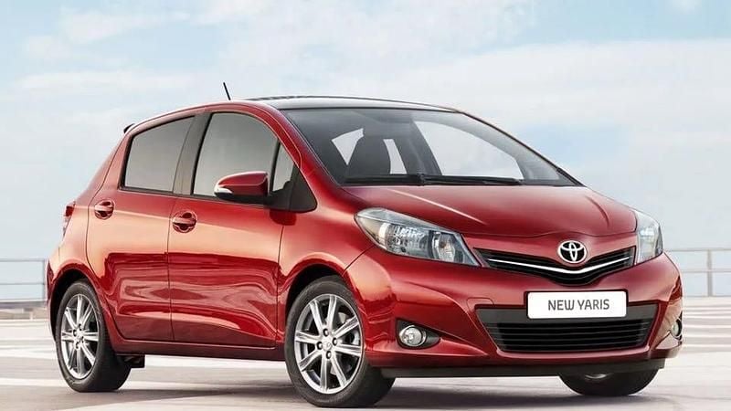 Begagnad 2012 Toyota Yaris Multidrive S Halvkombi | 89 000 kr (Marknadspris) - Bild 1/1