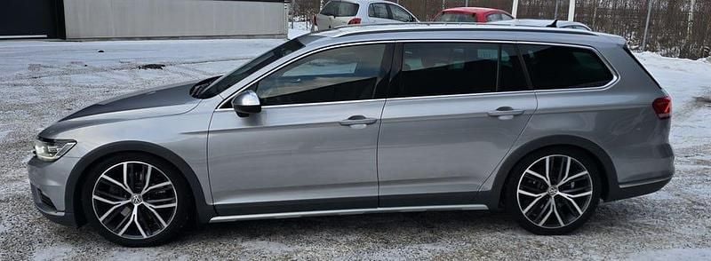 Begagnad VW Passat Alltrack 240 HK (176 kW) 2019 Kombi