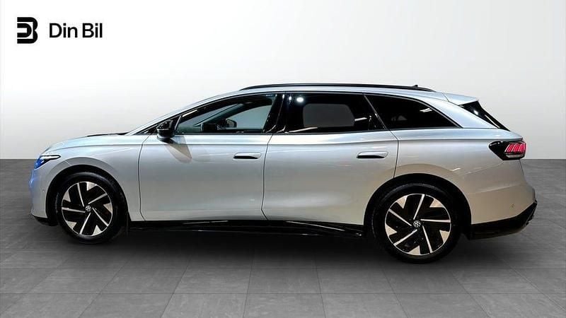 Begagnad VW ID.7 Pro 210 kW (286 HK) 2024 Silver Kombi