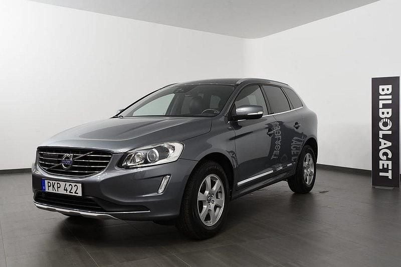 Grå Begagnad 2017 Volvo XC60 Standard SUV | 254 800 kr (Superpris) - Bild 1/4