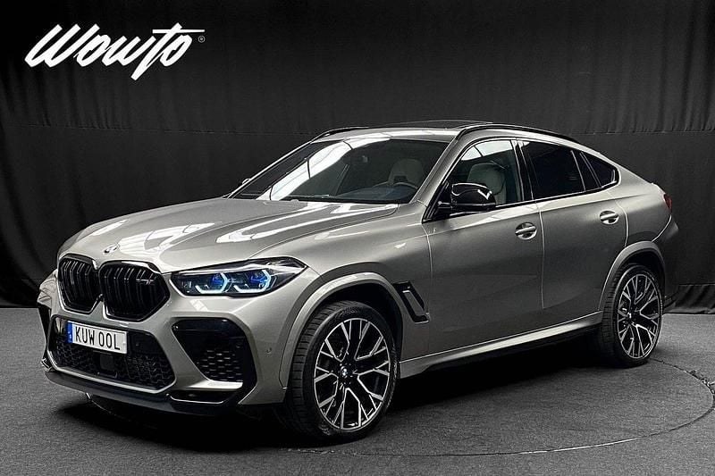 Grå Begagnad 2023 BMW X6 M Competition Edition SUV | 1 095 800 kr - Bild 1/3