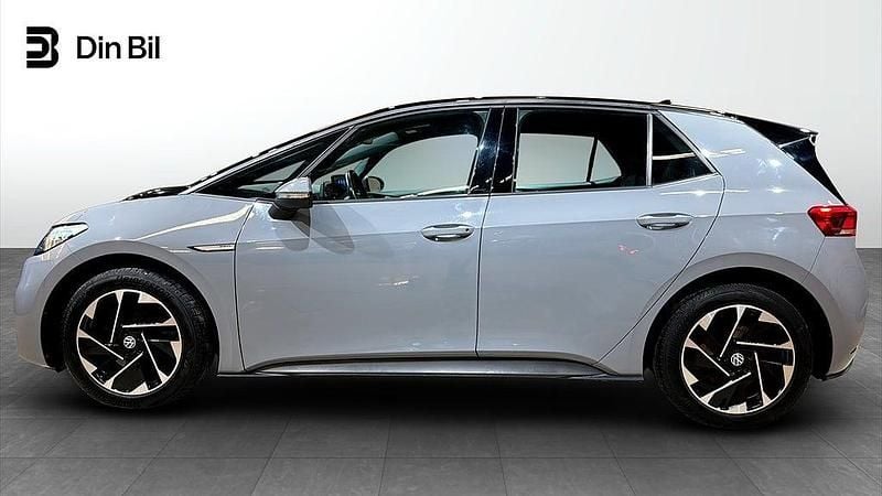 Begagnad VW ID.3 Comfortline 150 kW (204 HK) 2022 Moonstone grey black Halvkombi