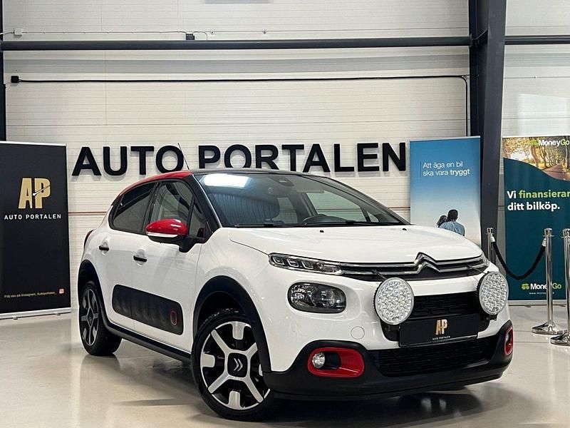 Vit Begagnad 2017 Citroën C3 PureTech Halvkombi | 99 900 kr (Marknadspris) - Bild 1/4