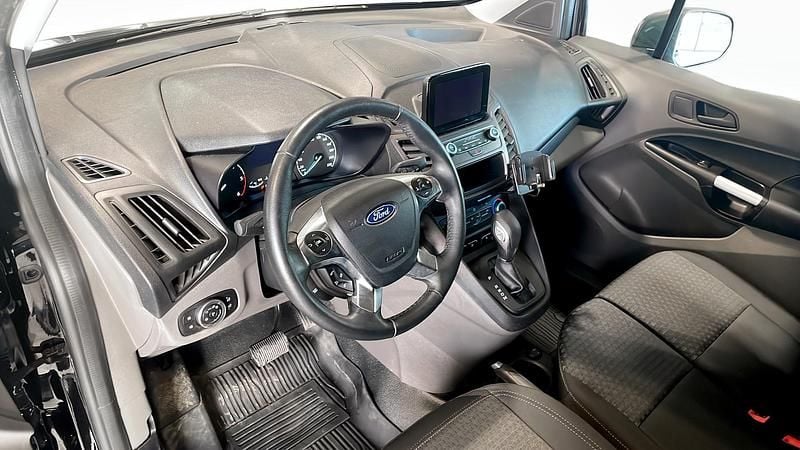Begagnad Ford Transit 2024 Svart Pickup