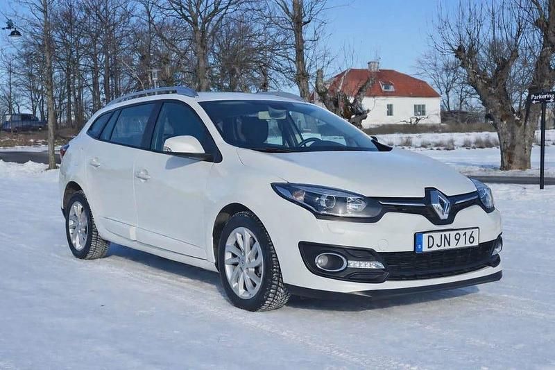 Begagnad Renault Mégane III 110 HK (80 kW) 2014 Vit