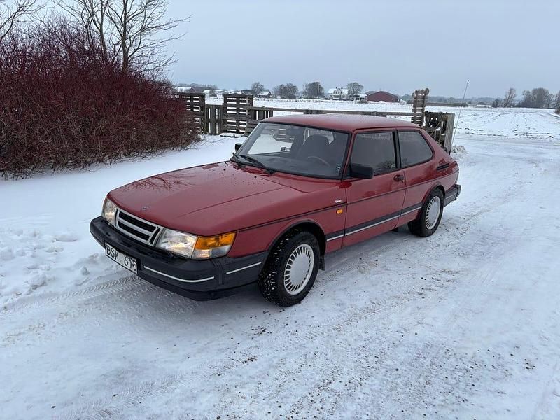Begagnad Saab 900 145 HK (106 kW) 1991 Halvkombi