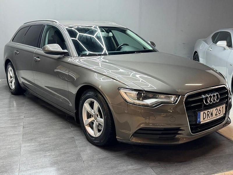 Begagnad Audi A6 180 HK (132 kW) 2012 Grå Kombi