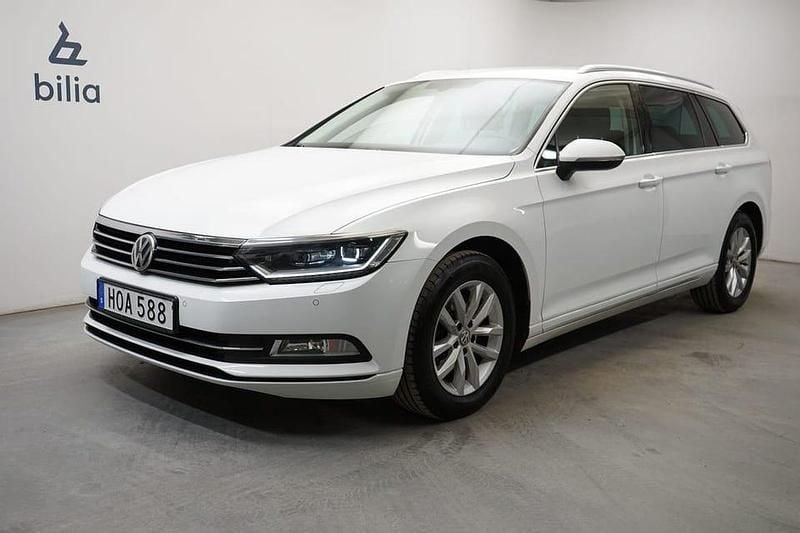 Begagnad VW Passat 151 HK (111 kW) 2016 Vit Kombi