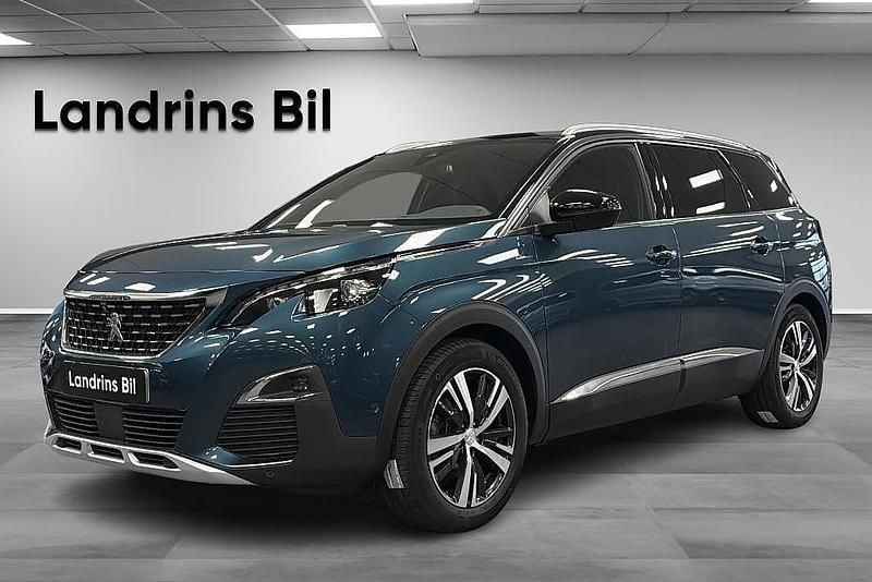 Grön Begagnad 2020 Peugeot 5008 GT-line SUV | 279 000 kr (Marknadspris) - Bild 1/4