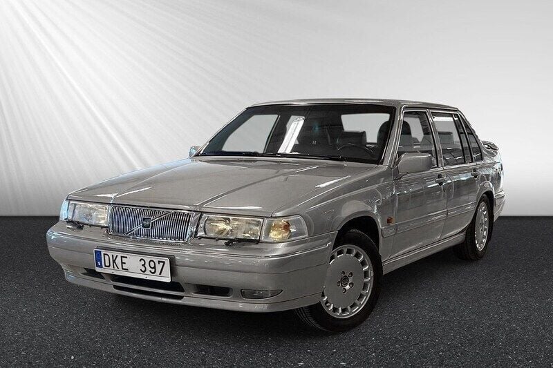 Grå Begagnad 1996 Volvo 960 Sedan | 199 800 kr - Bild 1/2