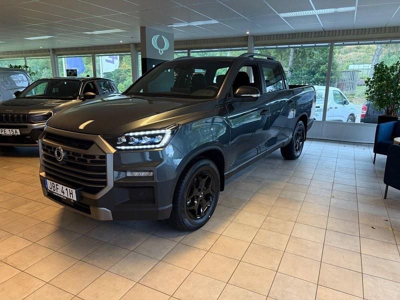 Grå (marble grey ) Ny 2024 Ssangyong Musso Van | 649 113 kr - Bild 1/4