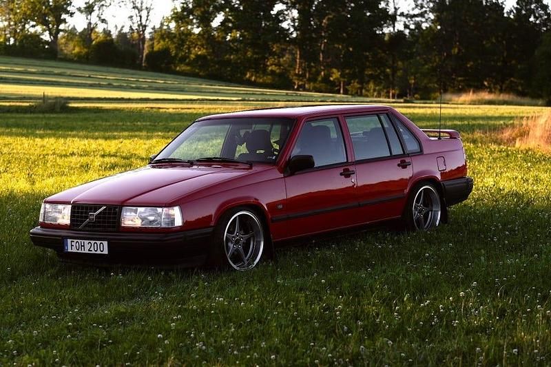 Begagnad 1994 Volvo 940 Sedan | 55 000 kr - Bild 1/4