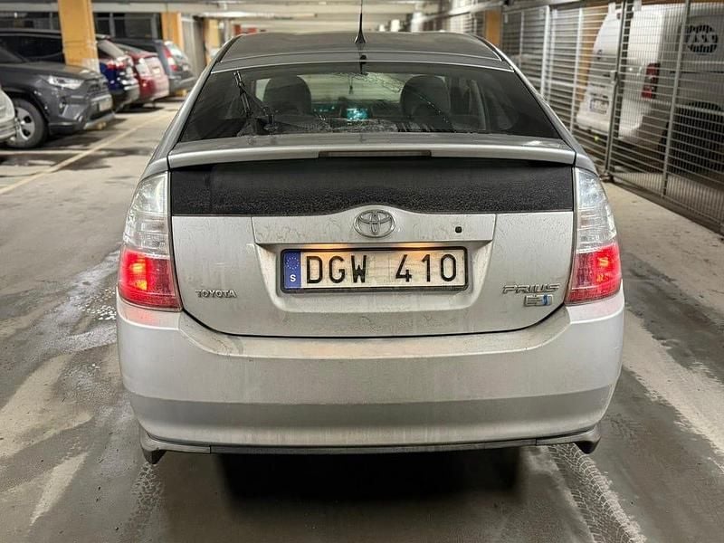 Begagnad Toyota Prius 112 HK (82 kW) 2008 Halvkombi