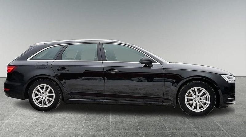 Begagnad Audi A4 192 HK (141 kW) 2017 Svart Kombi