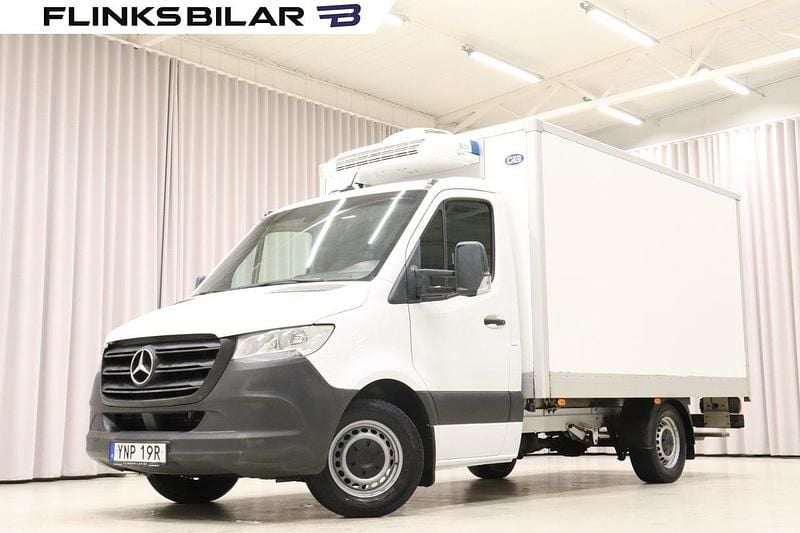 Flerfärgad Begagnad 2020 Mercedes Sprinter Van | 298 758 kr (Marknadspris) - Bild 1/4