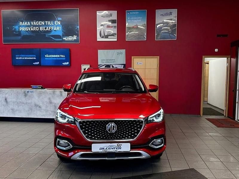 Begagnad MG EHS 258 HK (189 kW) 2021 Röd SUV