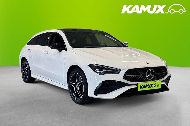 Vit Begagnad 2025 Mercedes CLA250e Shooting Brake AMG Kombi | 392 800 kr (Marknadspris) - Bild 1/4