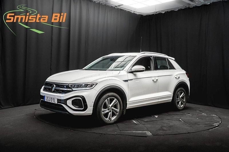 Vit Begagnad 2023 VW T-Roc R-line SUV | 284 600 kr - Bild 1/3