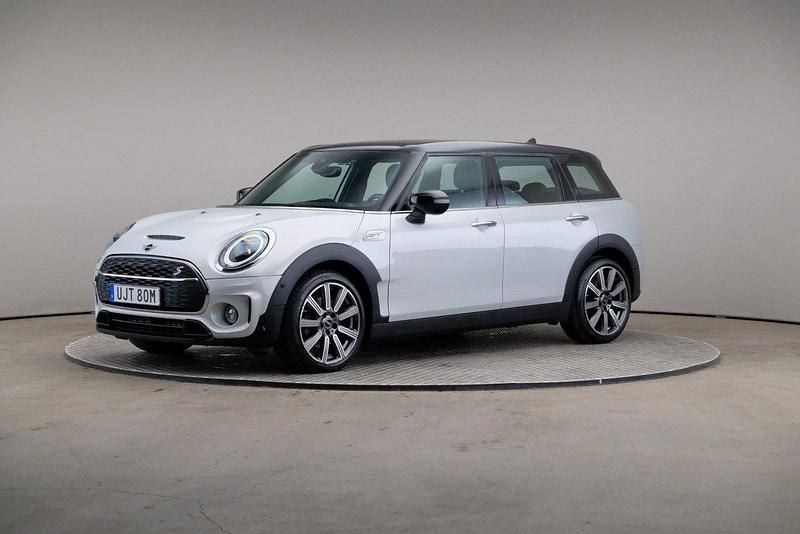 Silver Begagnad 2022 Mini Cooper S Clubman Kombi | 325 000 kr (Dyr) - Bild 1/4
