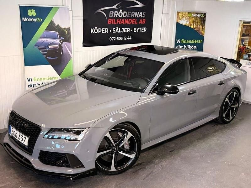 Begagnad Audi RS7 Sportback Comfort 561 HK (412 kW) 2014 Grå (svart) Halvkombi