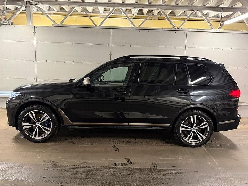 Begagnad BMW X7 Executive 400 HK (294 kW) 2019 Svart SUV