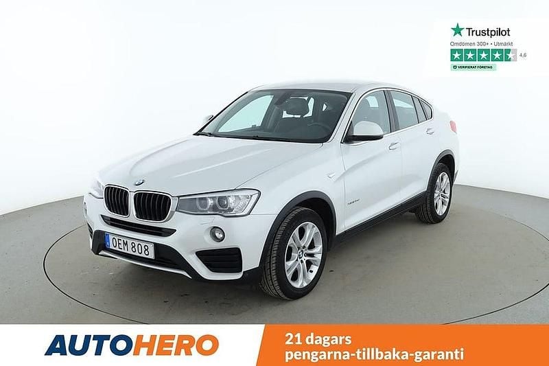 Vit Begagnad 2016 BMW X4 SUV | 234 000 kr (Marknadspris) - Bild 1/4