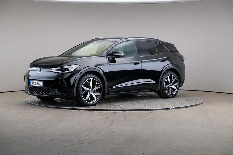 Svart Begagnad 2023 VW ID.4 GTX SUV | 329 000 kr (Marknadspris) - Bild 1/4