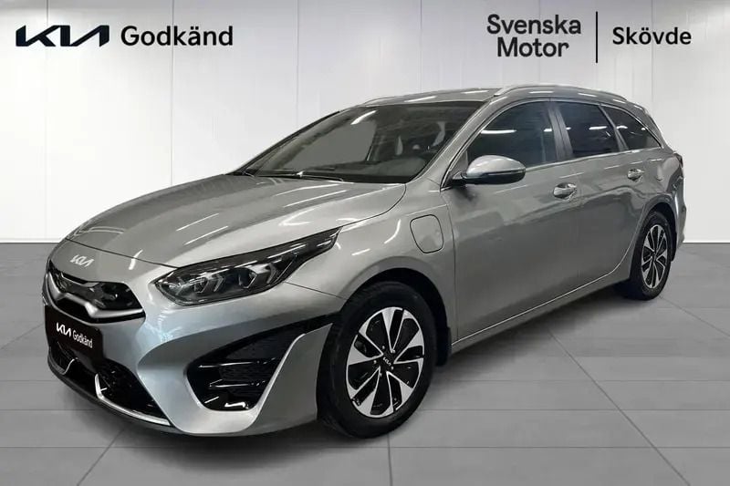 Svart Begagnad 2023 Kia Ceed Sportswagon Advance Kombi | 319 200 kr (Dyr) - Bild 1/4