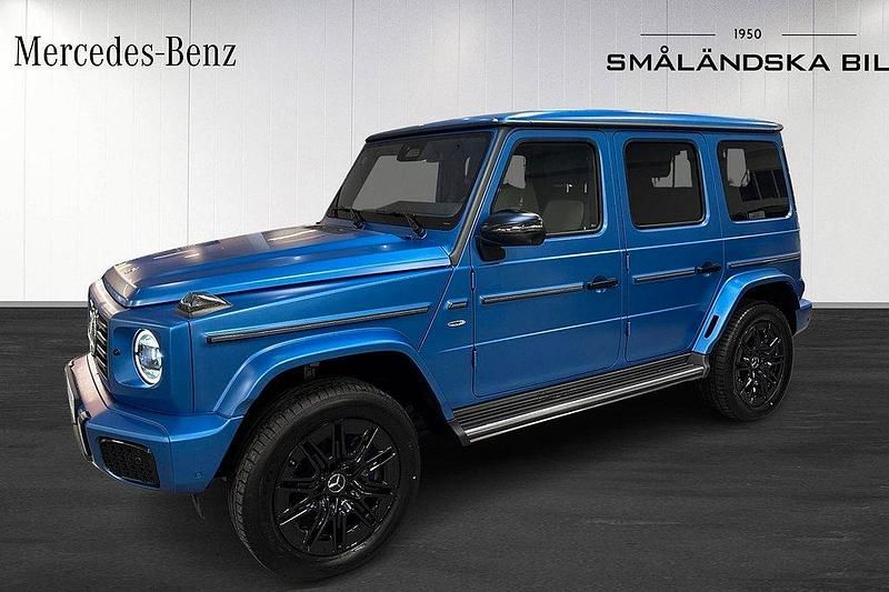 Blå Ny 2024 Mercedes G580 AMG SUV | 2 353 750 kr - Bild 1/4