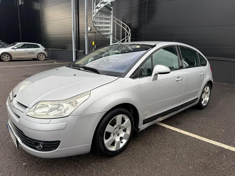 Begagnad 2006 Citroën C4 Halvkombi | 19 000 kr (Bra pris) - Bild 1/4