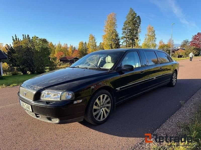 Svart Begagnad 2003 Volvo S80 Sedan | 1 000 kr - Bild 1/4