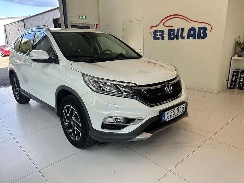 Vit Begagnad 2016 Honda CR-V SUV | 179 900 kr (Bra pris) - Bild 1/4