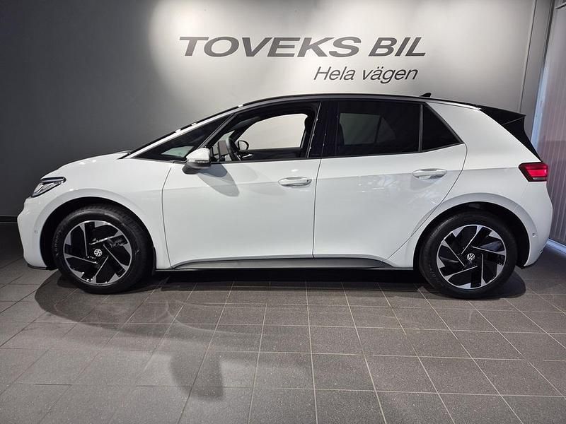 Ny VW ID.3 Pro Performance 239 kW (326 HK) 2026 Vit Halvkombi