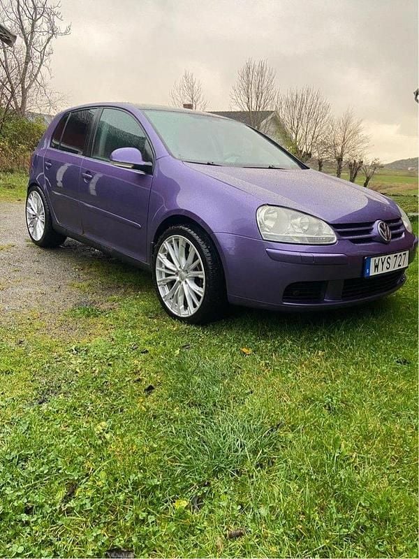 Begagnad 2006 VW Golf V Halvkombi | 27 000 kr (Bra pris) - Bild 1/4