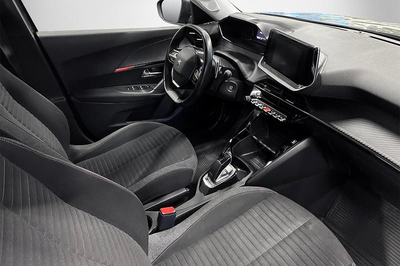 Begagnad Peugeot 2008 Active 132 HK (97 kW) 2021 Grå SUV