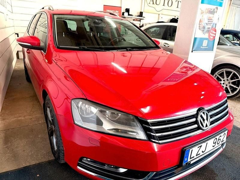 Begagnad VW Passat GT 170 HK (125 kW) 2011 Röd Kombi