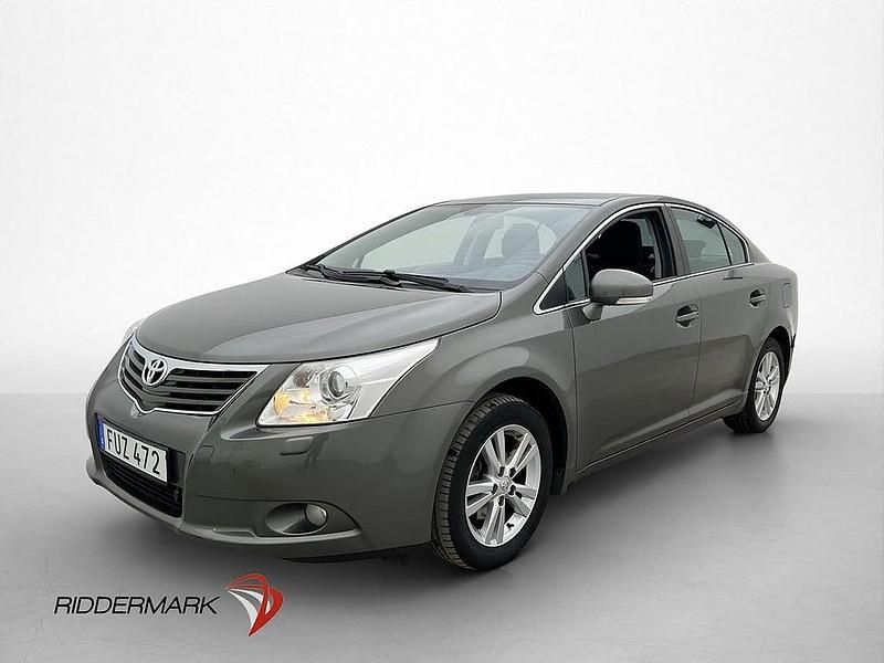 Begagnad Toyota Avensis Business Edition 152 HK (111 kW) 2010 Grön Sedan