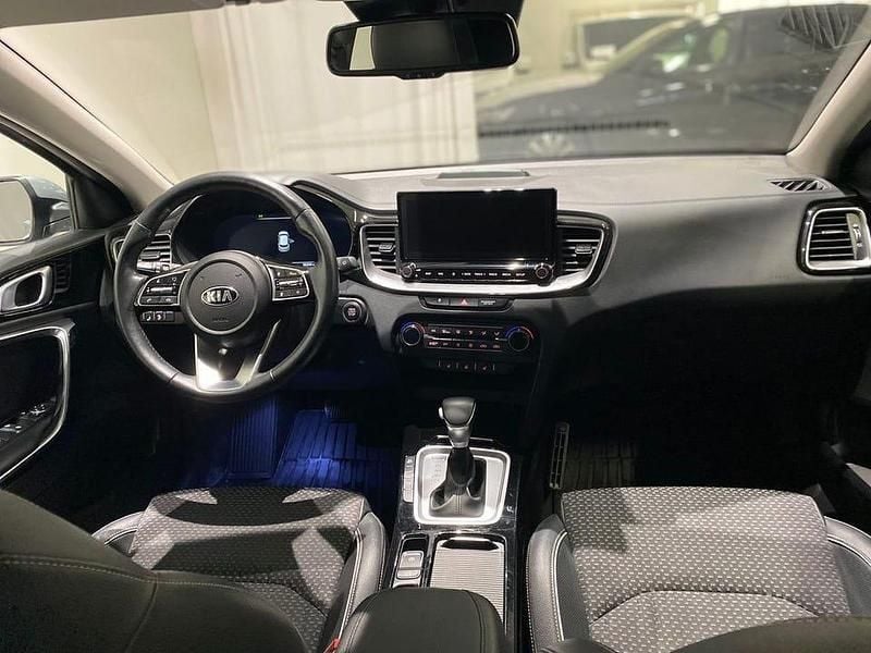 Begagnad Kia XCeed 143 HK (105 kW) 2021 Grå SUV