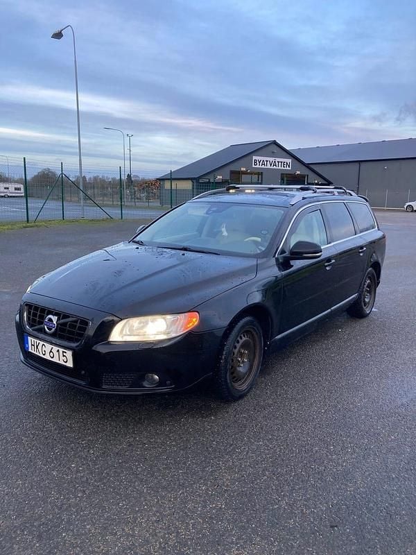 Begagnad 2012 Volvo V70 Kombi | 50 000 kr (Superpris) - Bild 1/2