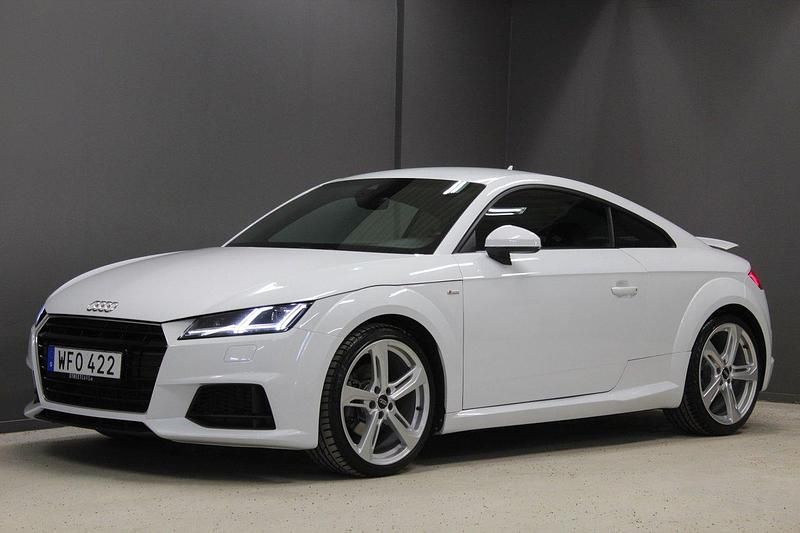 Vit Begagnad 2015 Audi TT S-Line Sportkupé | 239 900 kr (Marknadspris) - Bild 1/4