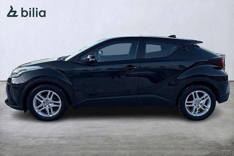 Begagnad Toyota C-HR Active 124 HK (91 kW) 2022 Svart SUV