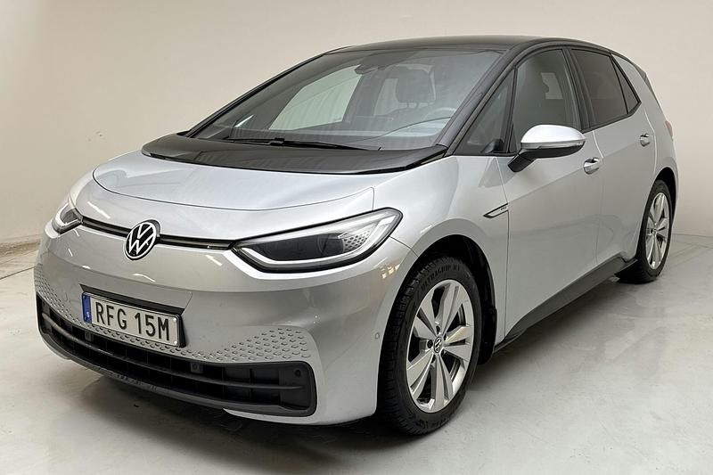 Silver Begagnad 2022 VW ID.3 Comfortline Halvkombi | 206 000 kr (Superpris) - Bild 1/4