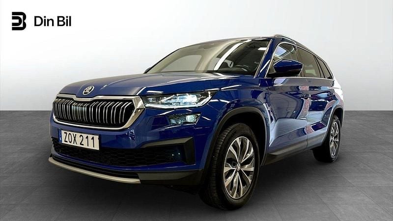 Blå Begagnad 2022 Skoda Kodiaq Style SUV | 388 900 kr (Marknadspris) - Bild 1/4
