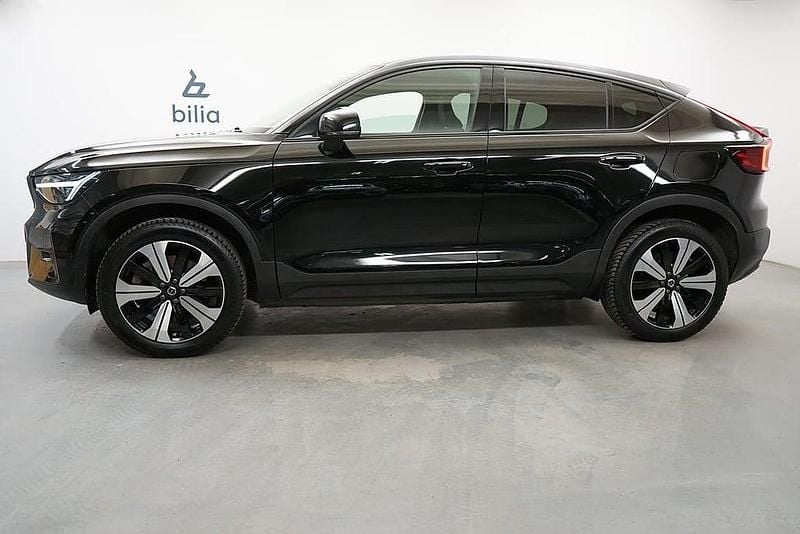 Begagnad Volvo C40 Ultimate 299 kW (407 HK) 2022 Svart SUV